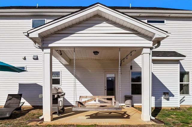 130 Laced Maple Court, Reidsville, NC 27320