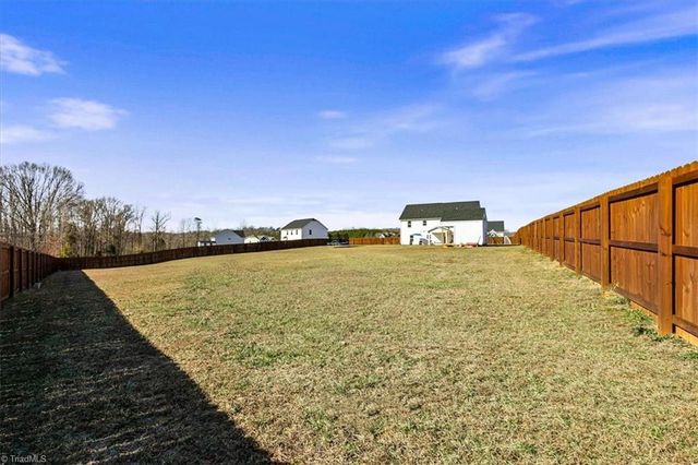 130 Laced Maple Court, Reidsville, NC 27320