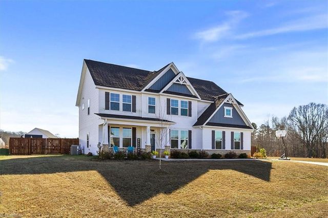 130 Laced Maple Court, Reidsville, NC 27320