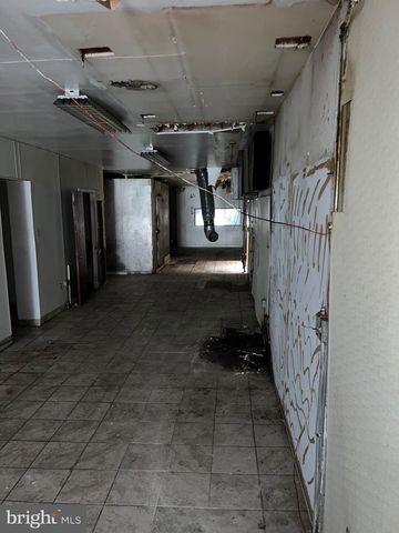 5018 N 5TH ST, Philadelphia, PA 19120