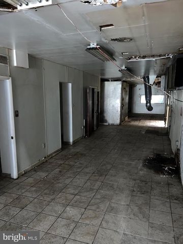 5018 N 5TH ST, Philadelphia, PA 19120