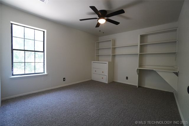 8304 N 124th Avenue E, Owasso, OK 74055