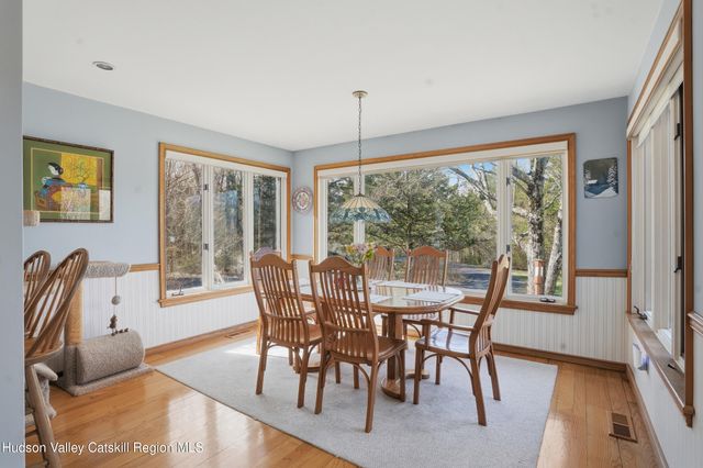 6 Tall Pines Road, New Paltz, NY 12561