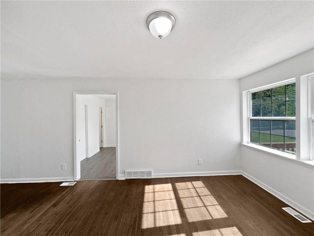 10014 Hardesty Avenue, Kansas City, MO 64137