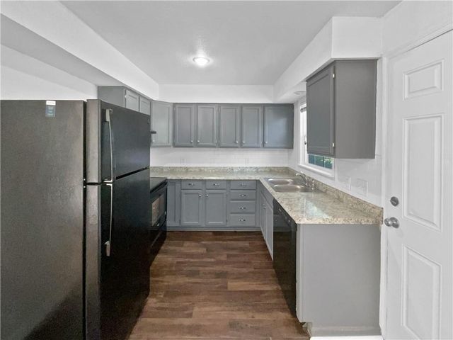 10014 Hardesty Avenue, Kansas City, MO 64137