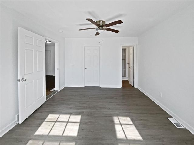 10014 Hardesty Avenue, Kansas City, MO 64137