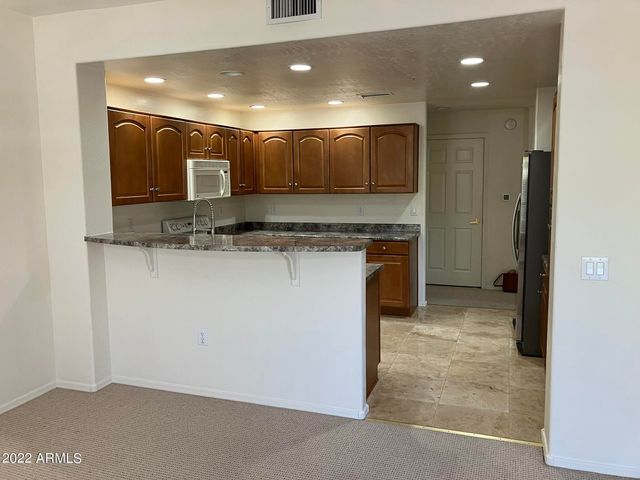 19700 N 76TH Street 2118, Scottsdale, AZ 85255