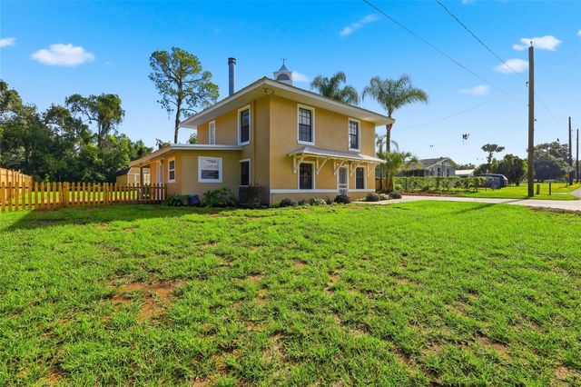 37715 DIXIE AVENUE, Dade City, FL 33525