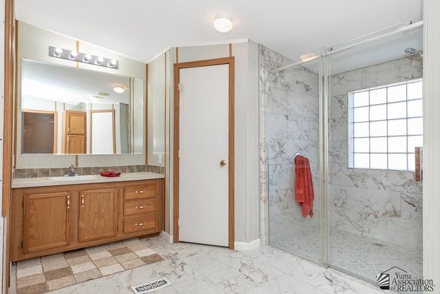 13675 E 44 St, Yuma, AZ 85367