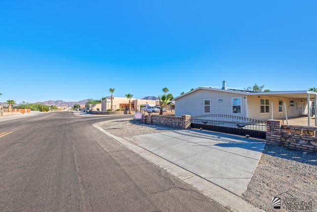 13675 E 44 St, Yuma, AZ 85367