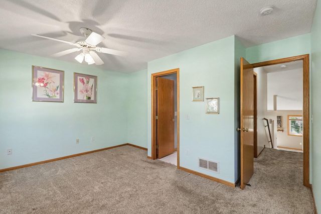 2658 Cutters Grove Circle, Anoka, MN 55303