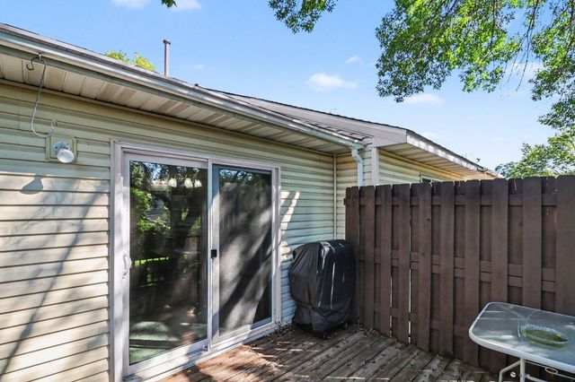 2658 Cutters Grove Circle, Anoka, MN 55303
