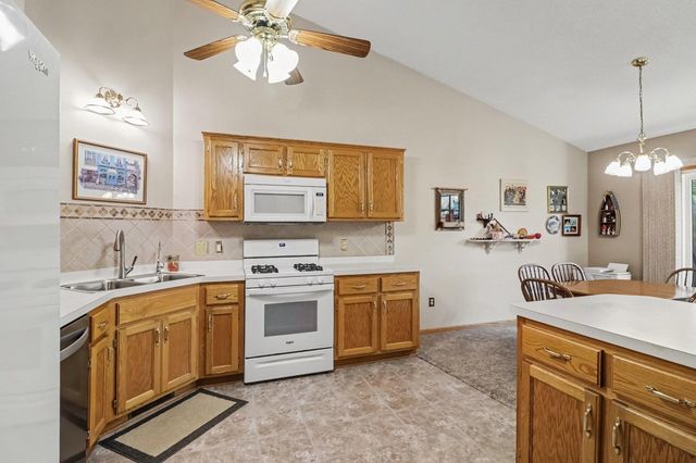 2658 Cutters Grove Circle, Anoka, MN 55303