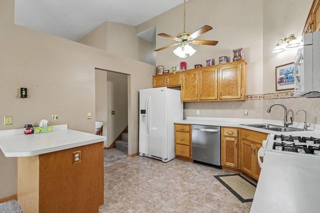 2658 Cutters Grove Circle, Anoka, MN 55303