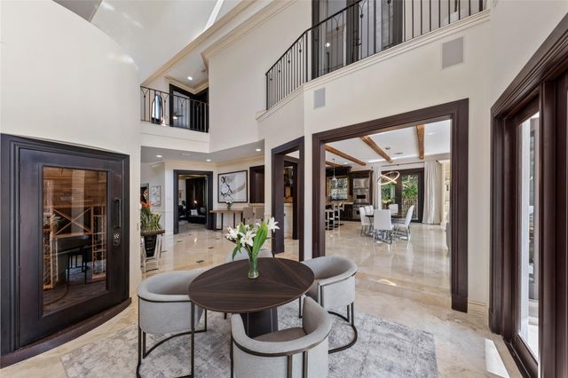 2430 Castilla Isle, Fort Lauderdale, FL 33301