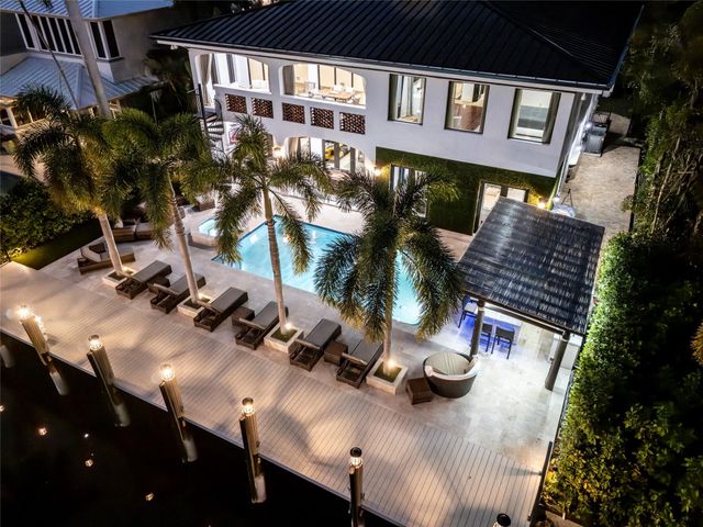 2430 Castilla Isle, Fort Lauderdale, FL 33301