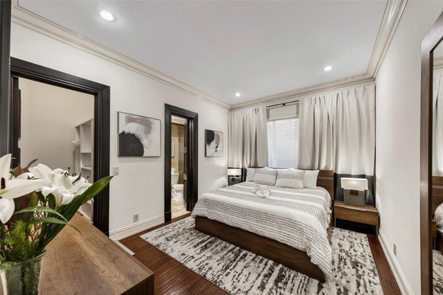 2430 Castilla Isle, Fort Lauderdale, FL 33301
