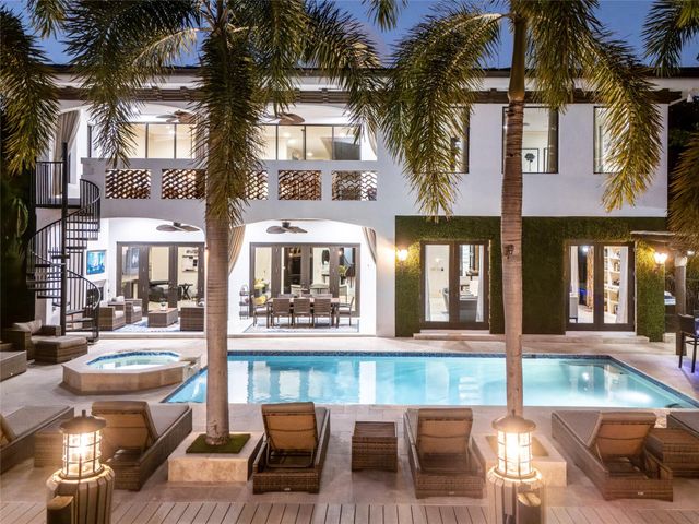 2430 Castilla Isle, Fort Lauderdale, FL 33301