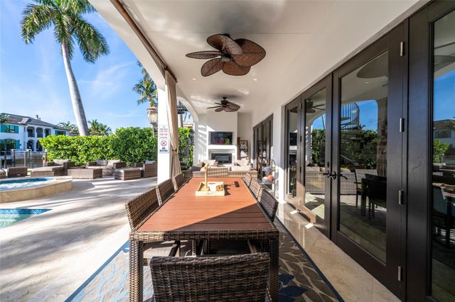 2430 Castilla Isle, Fort Lauderdale, FL 33301
