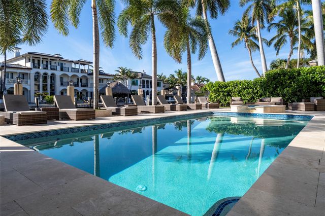 2430 Castilla Isle, Fort Lauderdale, FL 33301