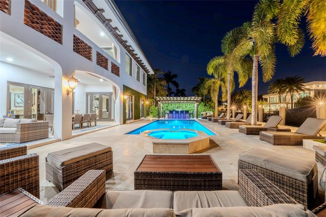 2430 Castilla Isle, Fort Lauderdale, FL 33301