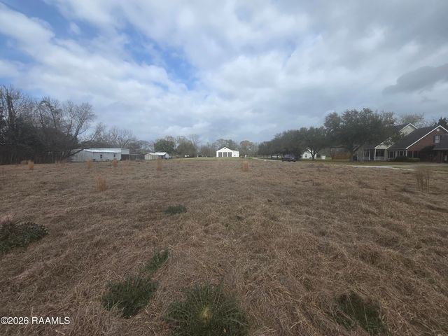 121 Rue Obrey, Youngsville, LA 70592