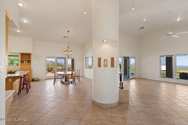 1633 W La Mariposa Street, Oracle, AZ 85623