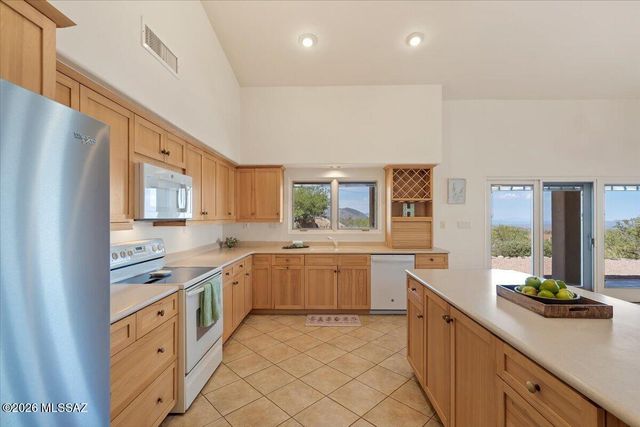 1633 W La Mariposa Street, Oracle, AZ 85623