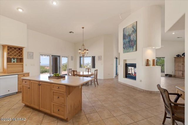 1633 W La Mariposa Street, Oracle, AZ 85623