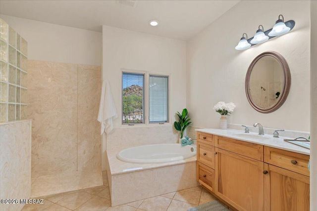 1633 W La Mariposa Street, Oracle, AZ 85623