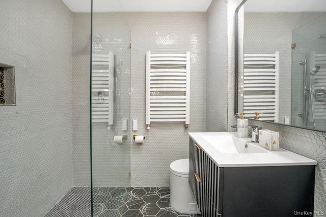 11 Karen Street, West Babylon, NY 11704