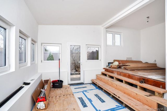 11 Karen Street, West Babylon, NY 11704