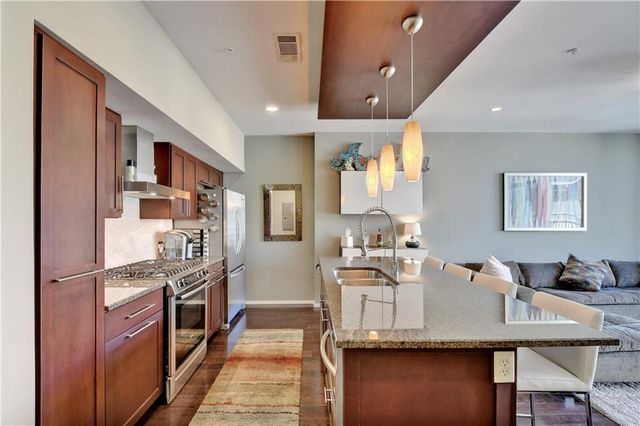 1600 Barton Springs RD 6602, Austin, TX 78704