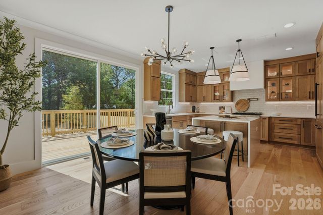 1637 Longfellow Street, Charlotte, NC 28205