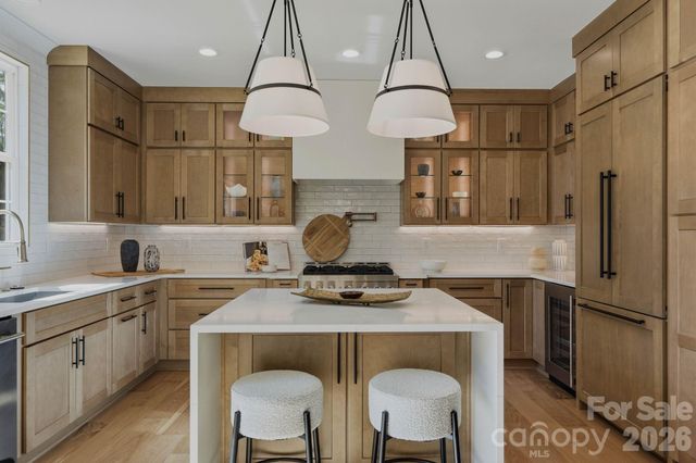 1637 Longfellow Street, Charlotte, NC 28205