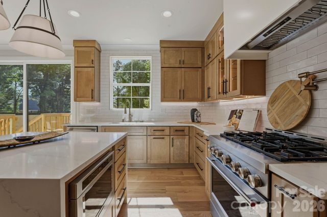 1637 Longfellow Street, Charlotte, NC 28205