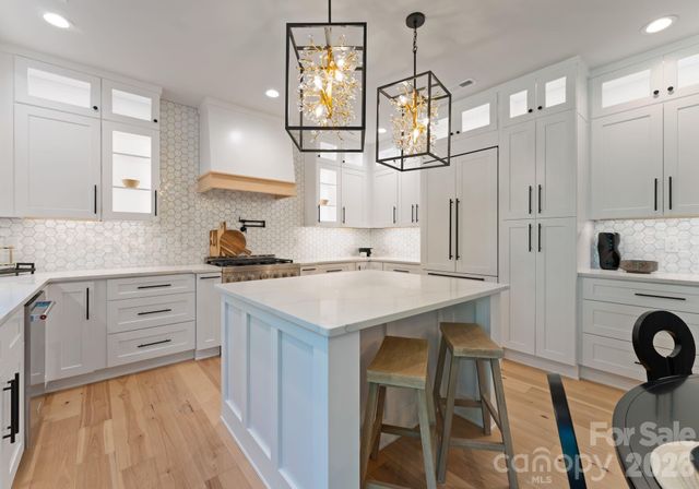 1637 Longfellow Street, Charlotte, NC 28205