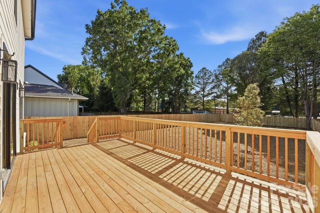 1637 Longfellow Street, Charlotte, NC 28205