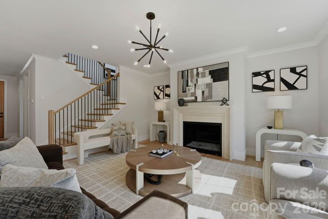 1637 Longfellow Street, Charlotte, NC 28205