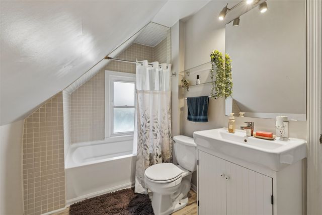 524 6th Street, West Des Moines, IA 50265