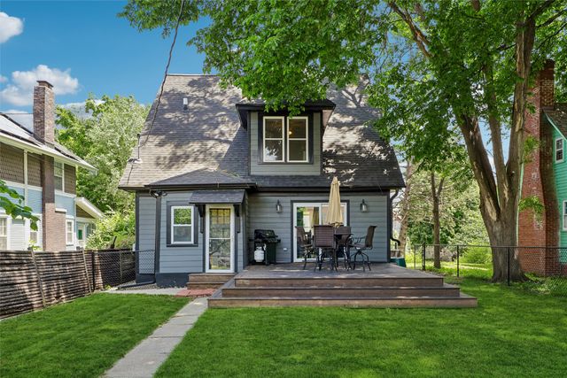 524 6th Street, West Des Moines, IA 50265