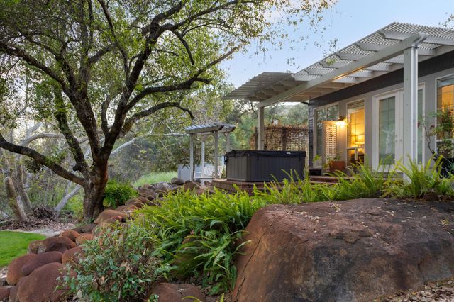 42440 Kaweah River Drive, Three Rivers, CA 93271