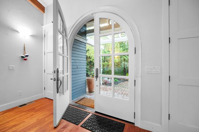 42440 Kaweah River Drive, Three Rivers, CA 93271