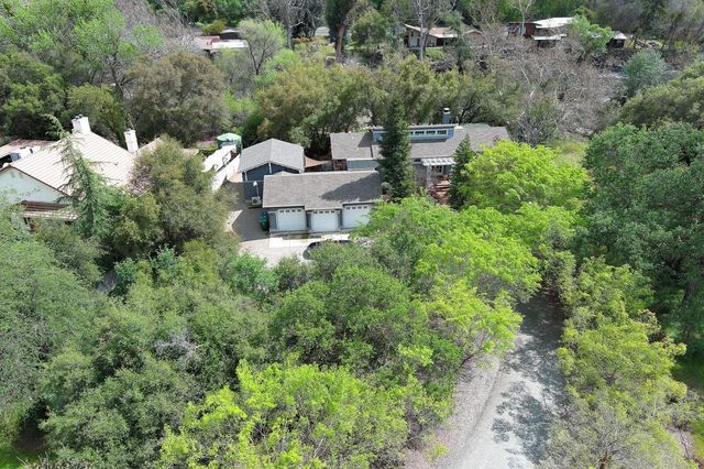 42440 Kaweah River Drive, Three Rivers, CA 93271