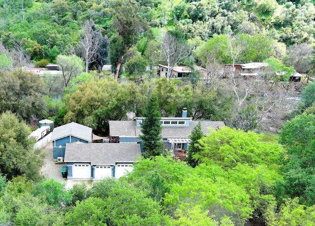 42440 Kaweah River Drive, Three Rivers, CA 93271