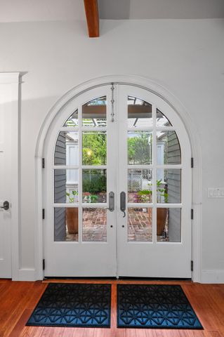 42440 Kaweah River Drive, Three Rivers, CA 93271