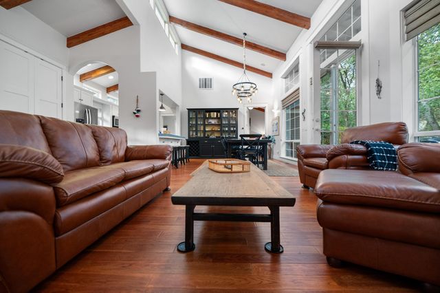 42440 Kaweah River Drive, Three Rivers, CA 93271