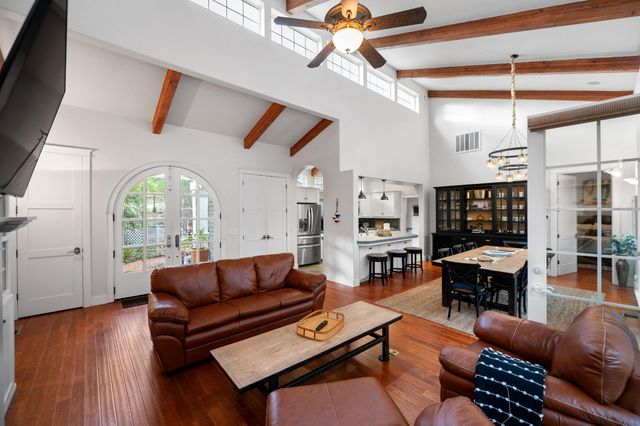 42440 Kaweah River Drive, Three Rivers, CA 93271