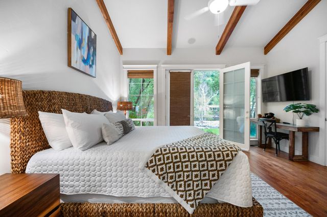 42440 Kaweah River Drive, Three Rivers, CA 93271