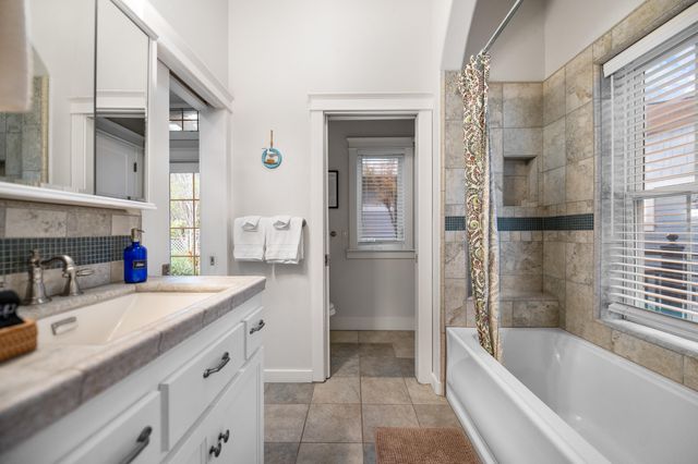 42440 Kaweah River Drive, Three Rivers, CA 93271